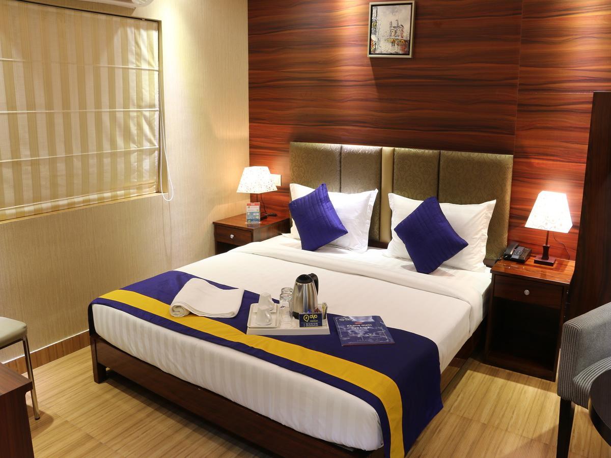 Oyo 662 Hotel Comfotel Калькутта Экстерьер фото